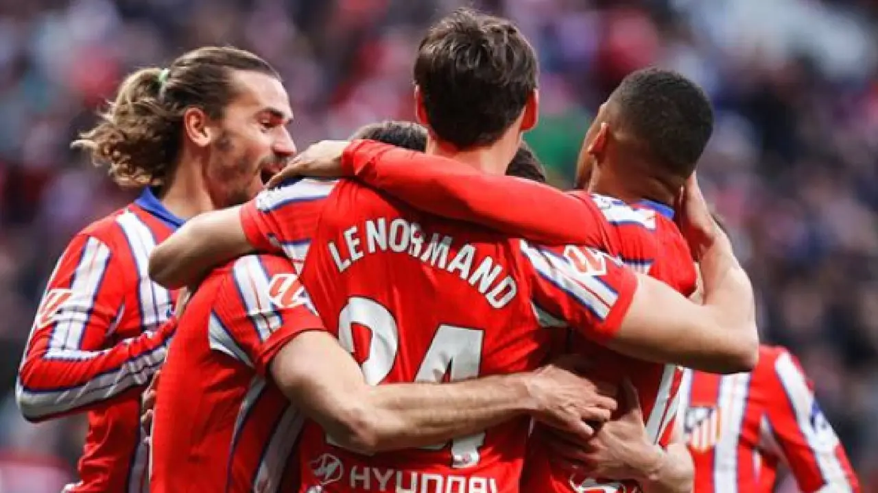 Los jugadores del Atl&eacute;tico de Madrid celebrando un gol. /   www.atleticodemadrid.com