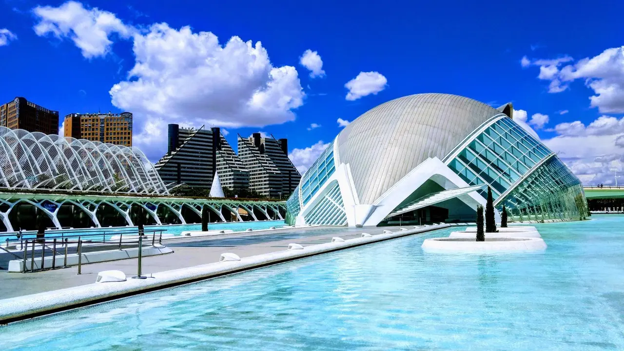 Una imagen de la ciudad de Valencia, destino ideal en marzo. / Mundistyle.