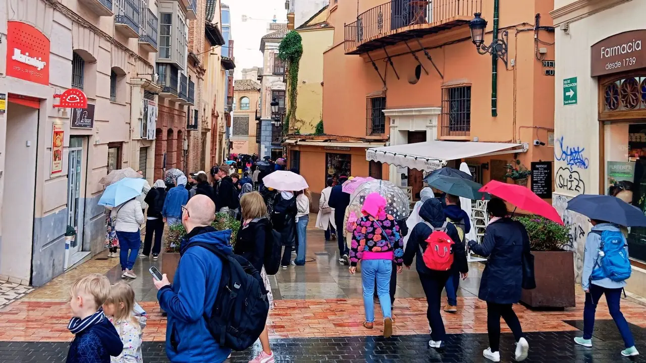 Lluvias en M&aacute;laga. / X, @IvanChamizo.