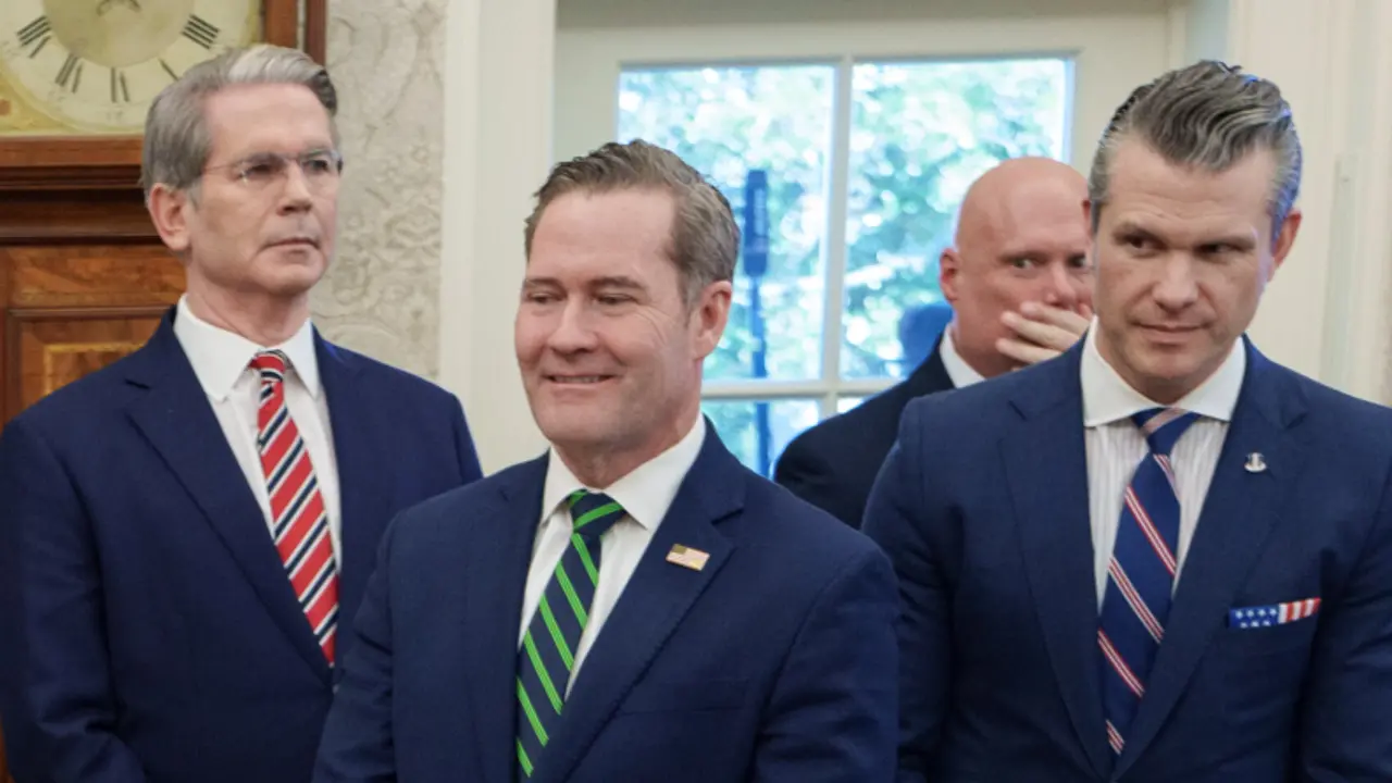 El secretario del Tesoro de EE UU, Scott Bessent, el exasesor de Seguridad Nacional, Mike Waltz y el secretario de Defensa, Pete Hegseth. / White House