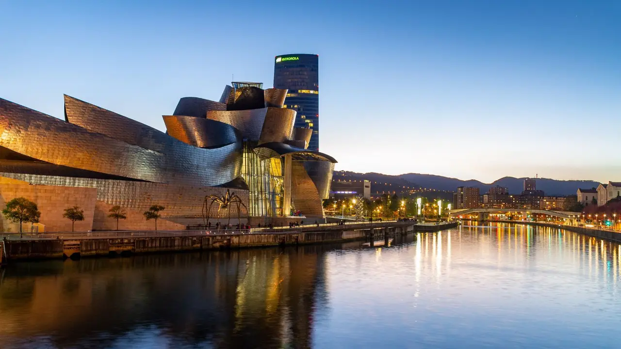 Vista del Museo Guggenheim de Bilbao. / RRSS.