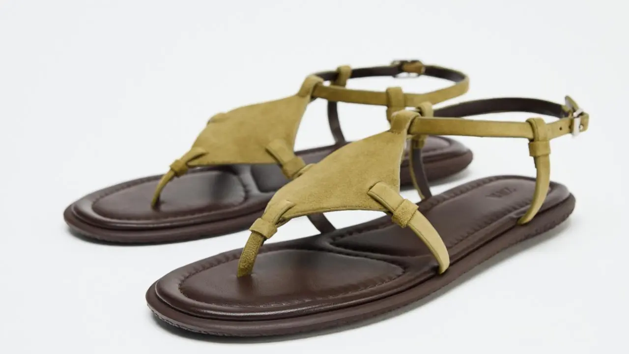 Sandalias abiertas, Zara.com.