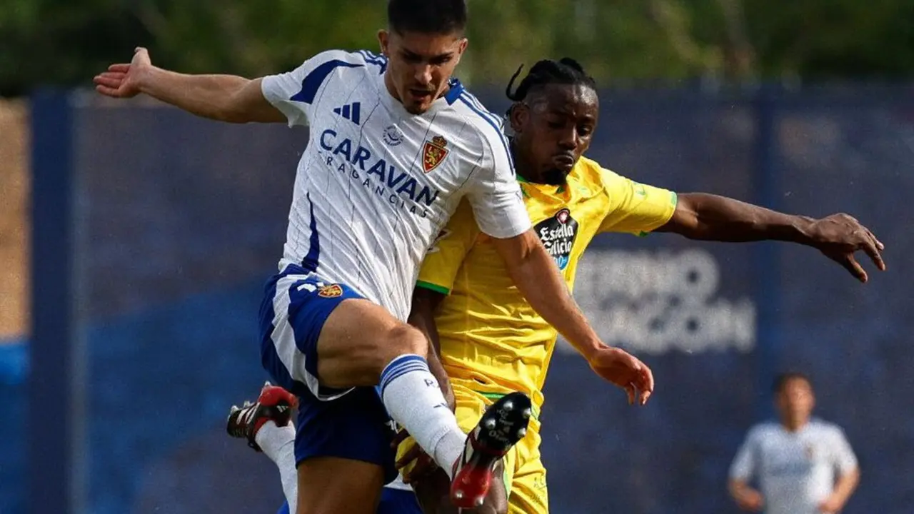 El delantero Bouldini, uno de los fichajes fallidos de Fernando Soriano, tampoco marcó en Zaragoza. / RCD