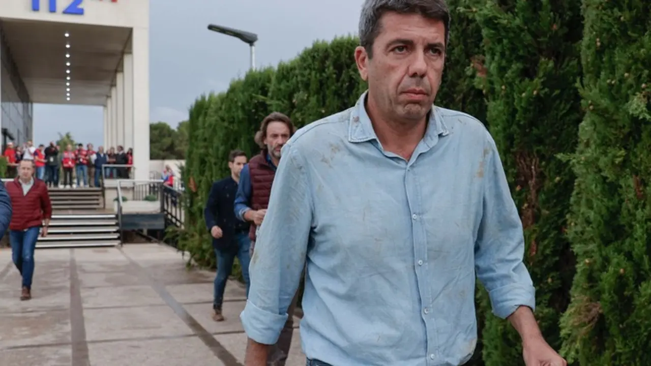 El president de la Generalitat Valenciana, Carlos Maz&oacute;n, en los d&iacute;as posteriores a la dana. / elEconomista.es