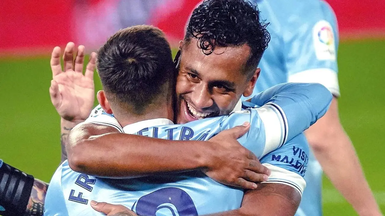 Renato Tapia , futbolista peruano. /   @RCCeltaEN
