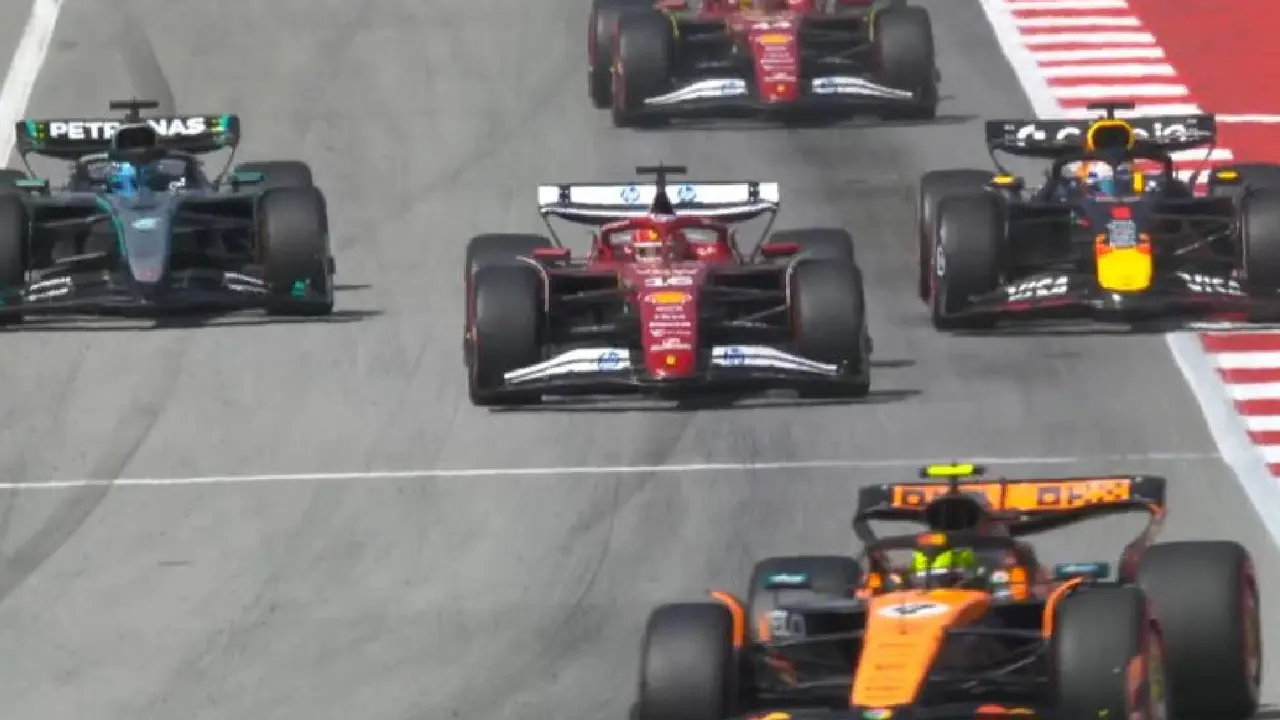 Una imagen de la carrera en Montmel&oacute;. /  @f1