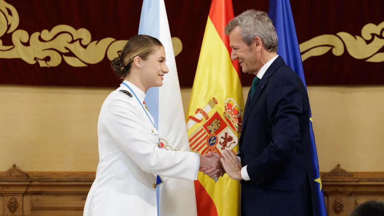 La princesa Leonor y Alfonso Rueda. / @AlfonsoRuedaGal.