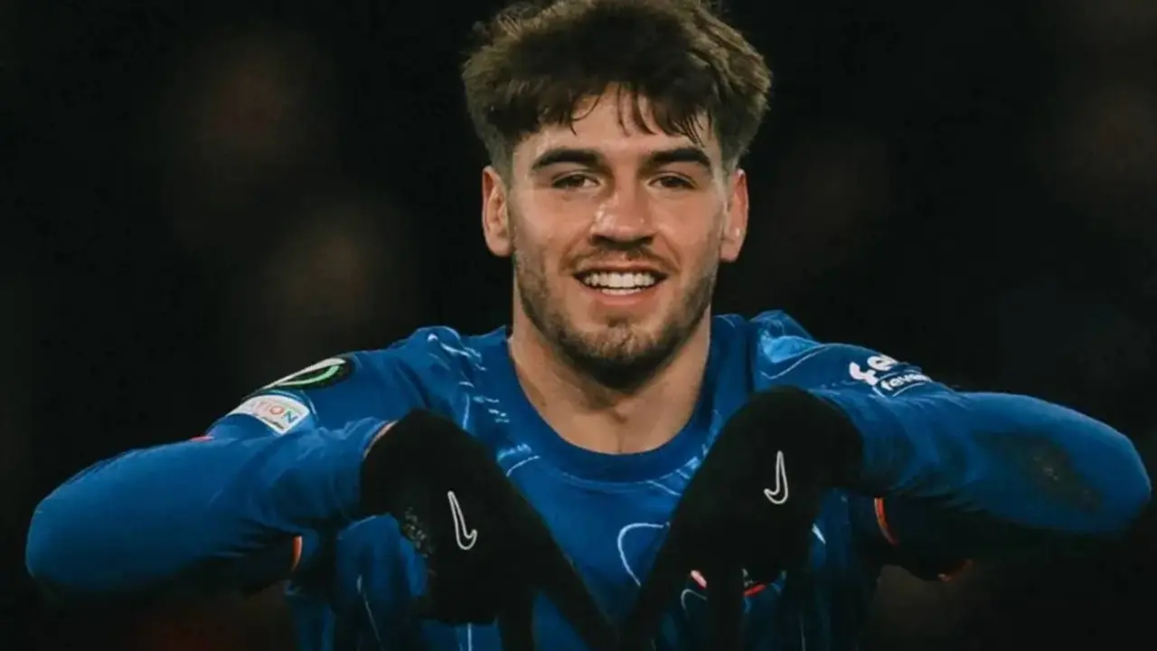 Marc Guiu, delantero espa&ntilde;ol. /  @chelsefc_sp