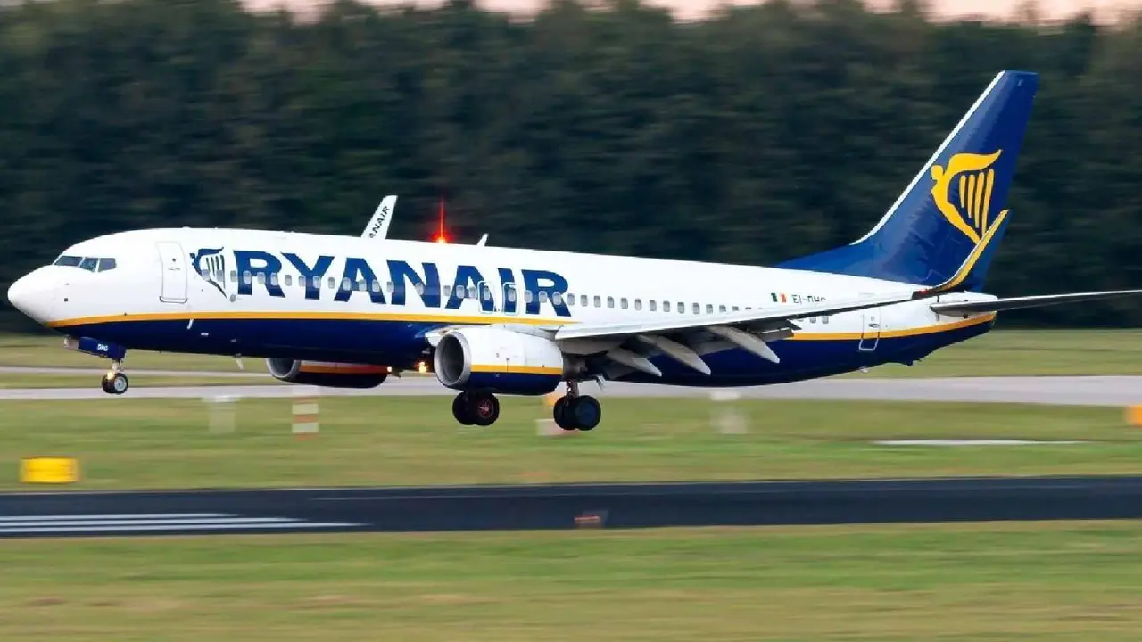 Avi&oacute;n de Ryanair Espa&ntilde;a. / @Ryanair_ES en X