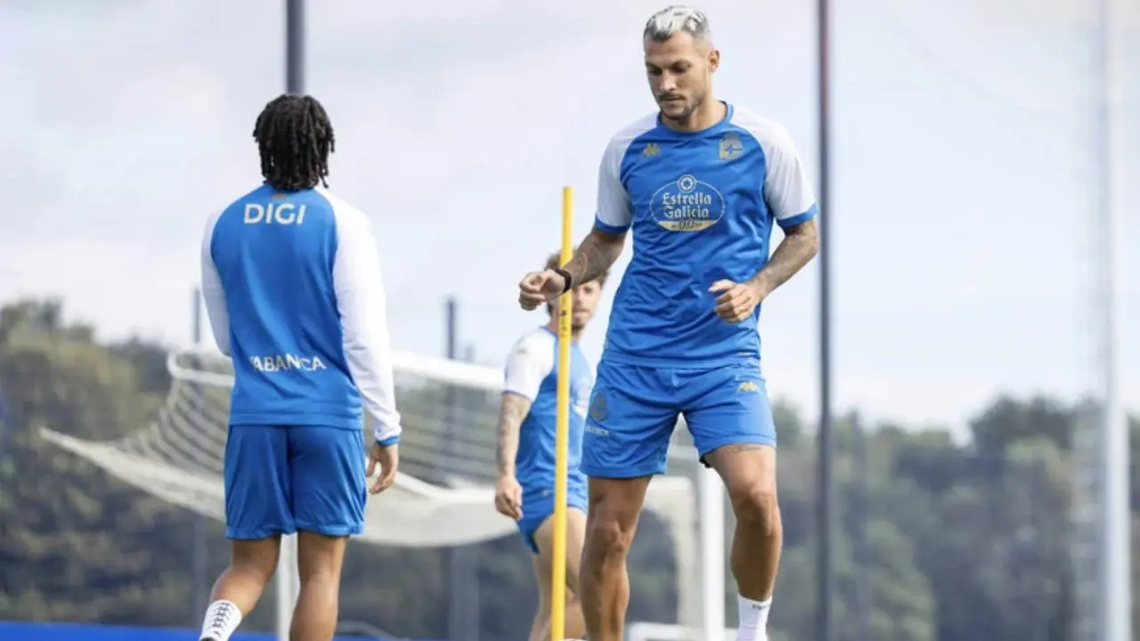 Stoichkov, delantero del D&eacute;por. / www.rcdeportivo.es