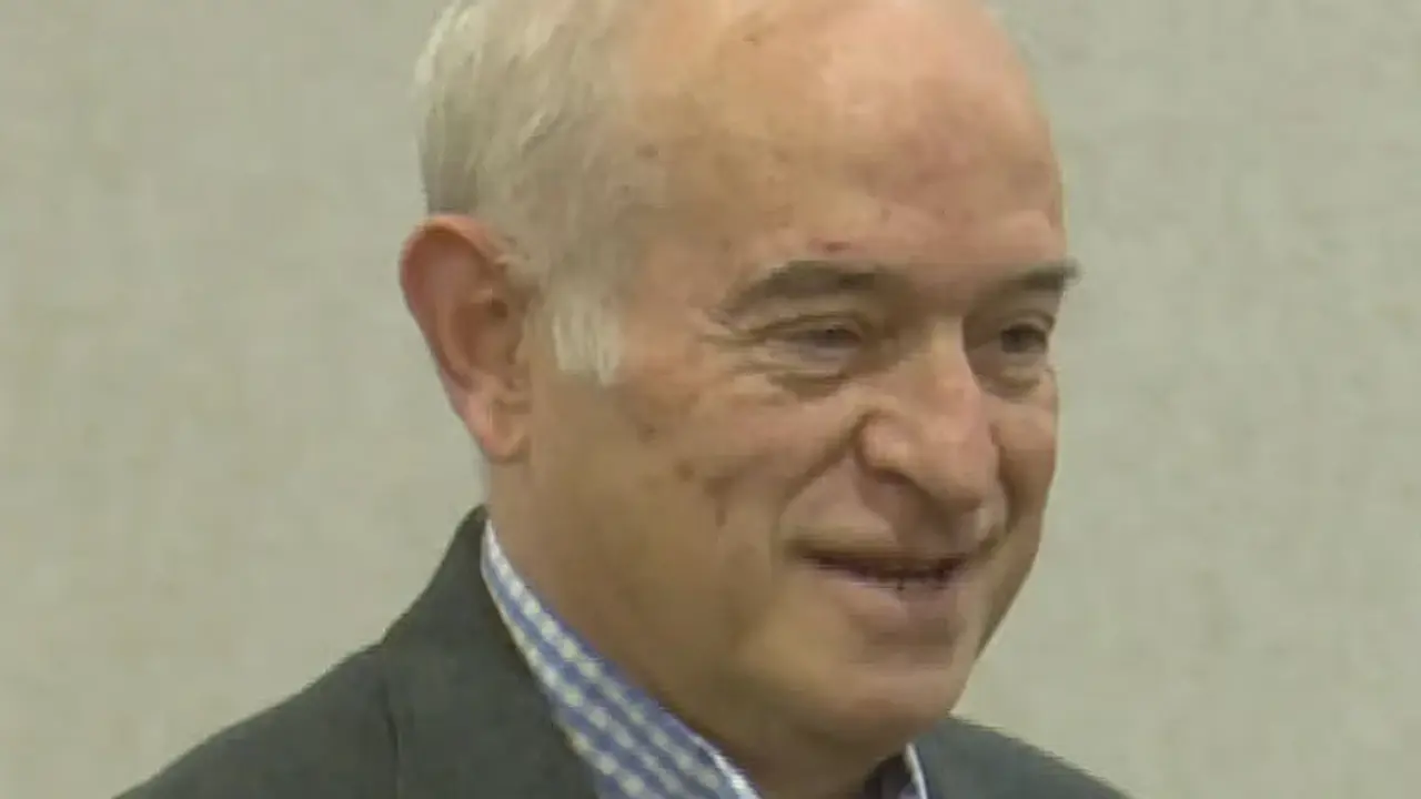 Juan Carlos Peinado.