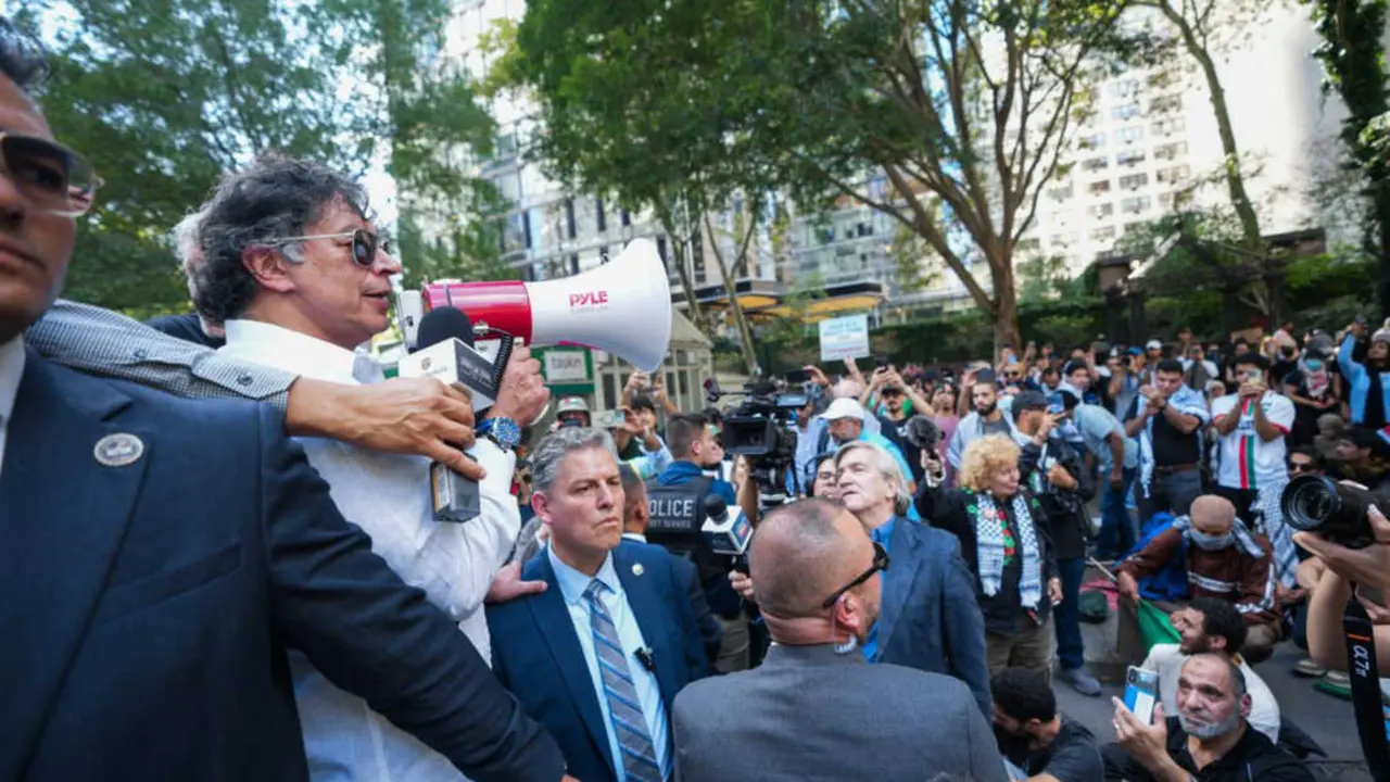 Gustavo Petro, presidente de Colombia en una manifestaci&oacute;n propalestina en Nueva York, EE UU. / @infopresidencia
