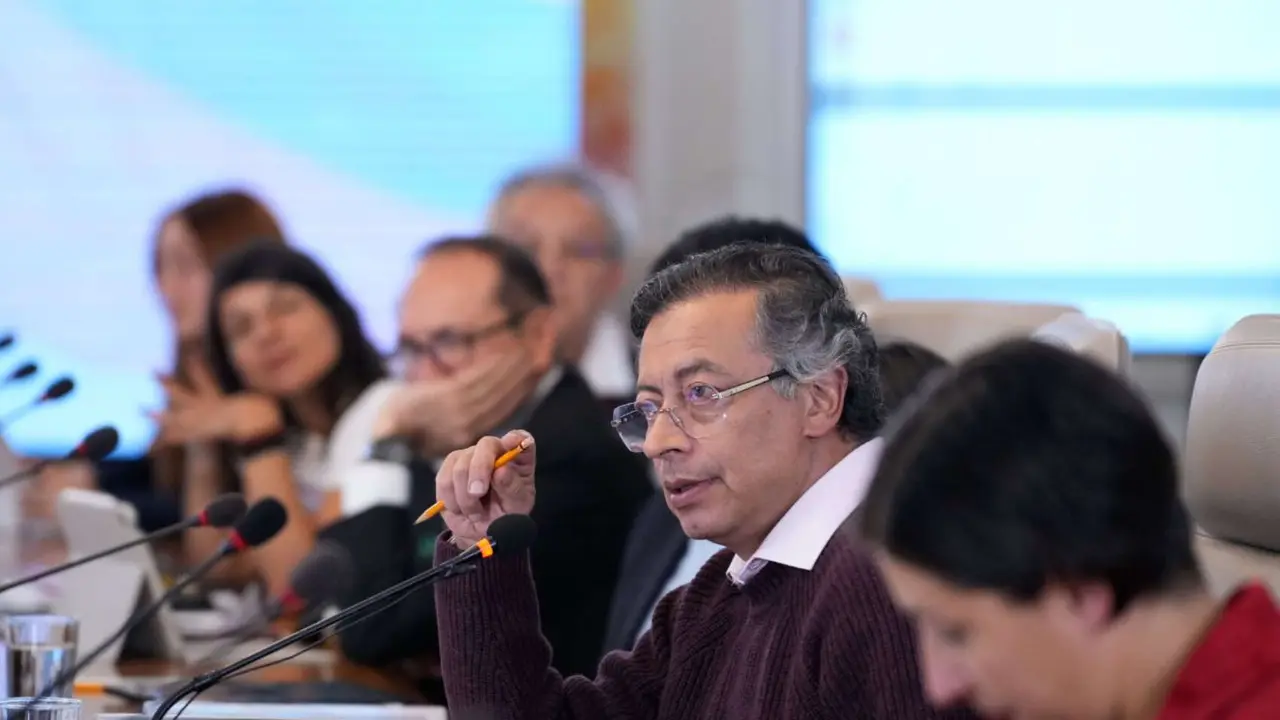 Gustavo Petro, presidente de Colombia en el Consejo de Ministros. / @infopresidencia