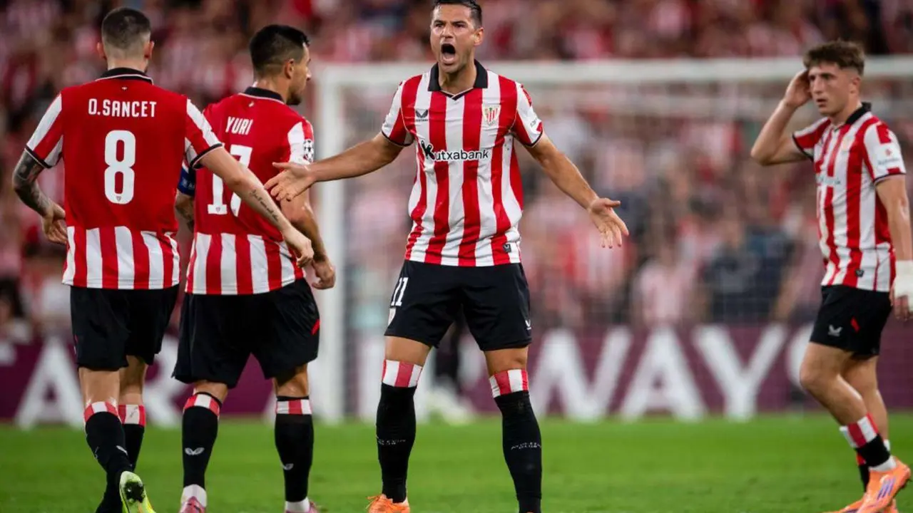 Gorka Guruzeta, jugador del Athletic. /  @athleticclub