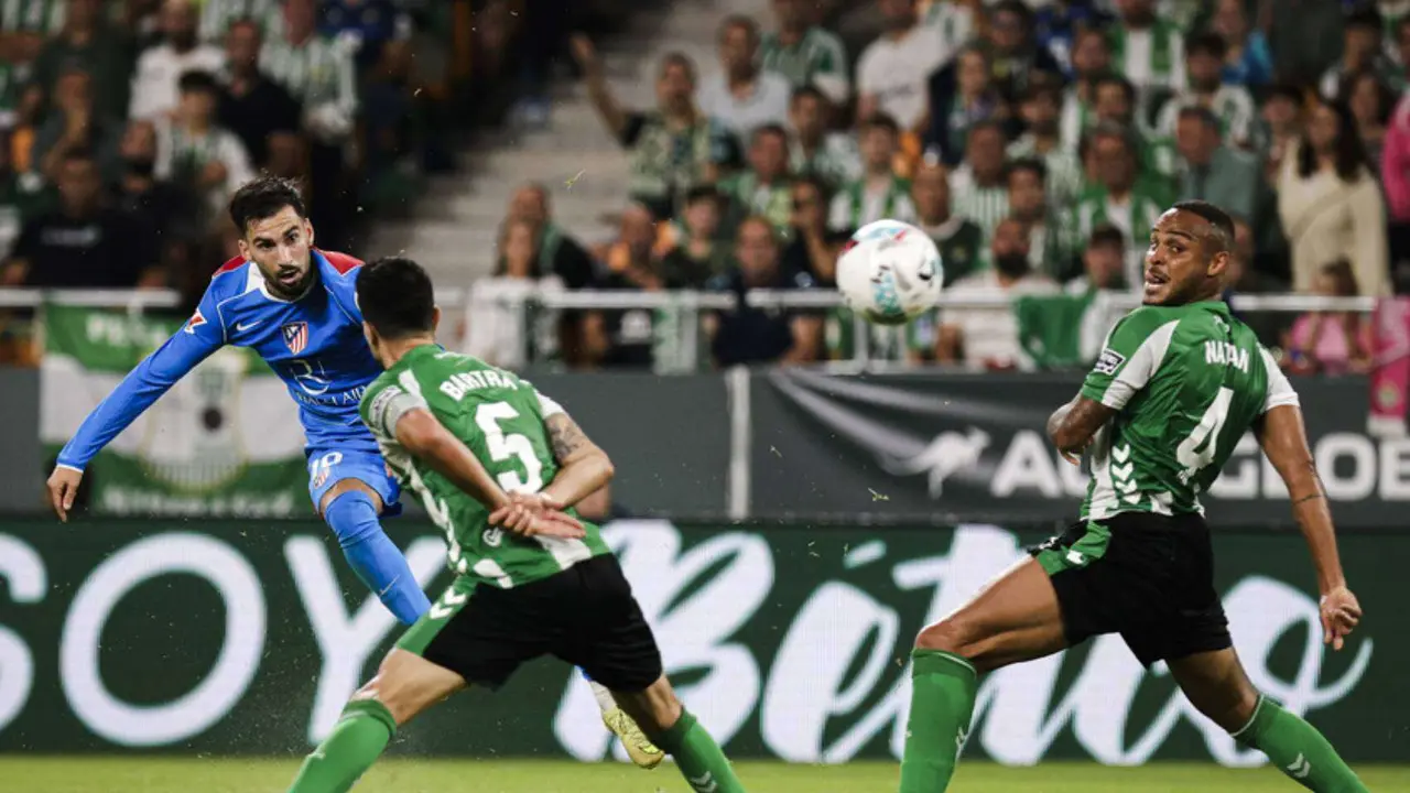 El gol de &Aacute;lex Baena ante el Real Betis. / www.atleticomadrid.com