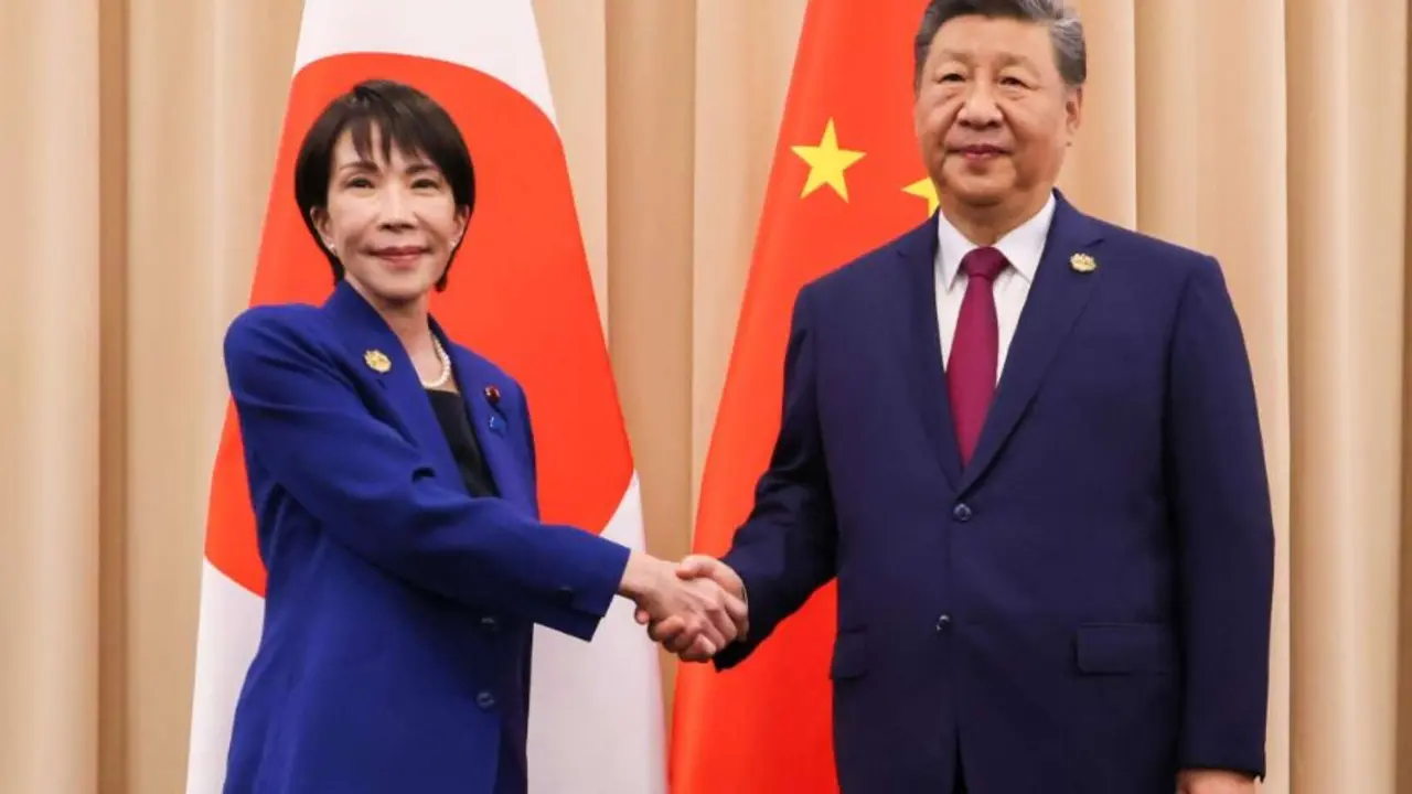 Sanae Takaichi, primera ministra de Jap&oacute;n y Xi Jinping, presidente de China. / @takaichi_sanae