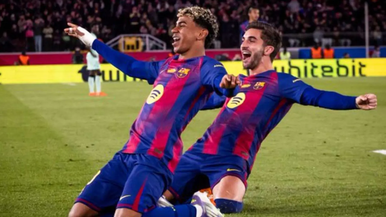 Lamine Yamal y Ferran Torres. /   @fcbarcelona