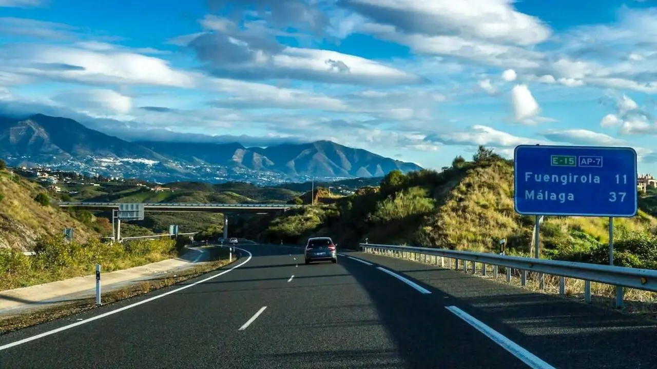 Viaje en carretera. / Ricfer en Pexels