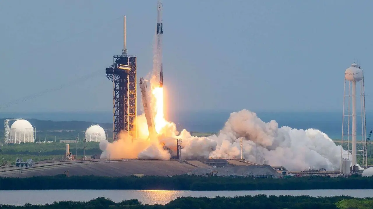 Un lanzamiento de SpaceX. / Mundiario