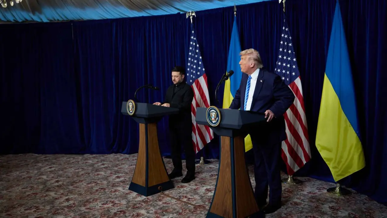 Volod&iacute;mir Zelenski, presidente de Ucrania y Donald Trump, presidente de EE UU en Mar-a-Lago. / @ZelenskyyUa