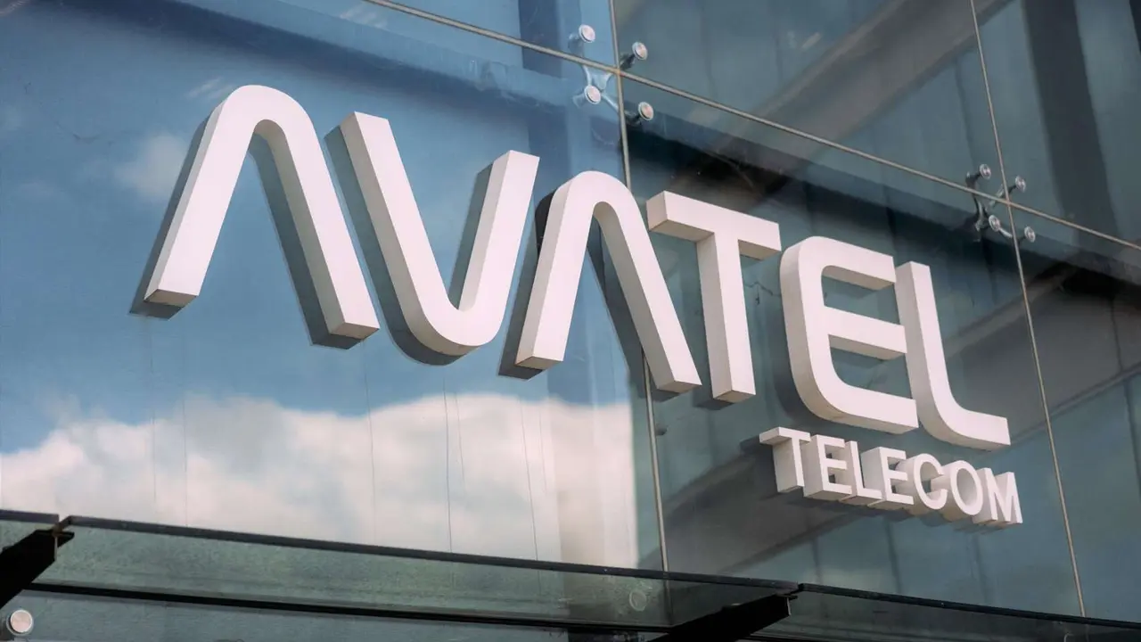 Avatel Telecom. / RR. SS.
