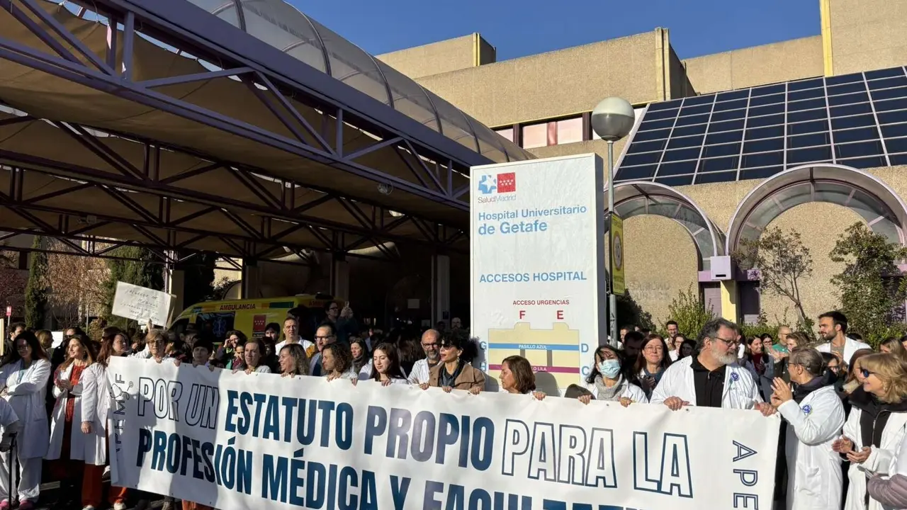Huelga m&eacute;dica nacional. /@amytsmedicos.