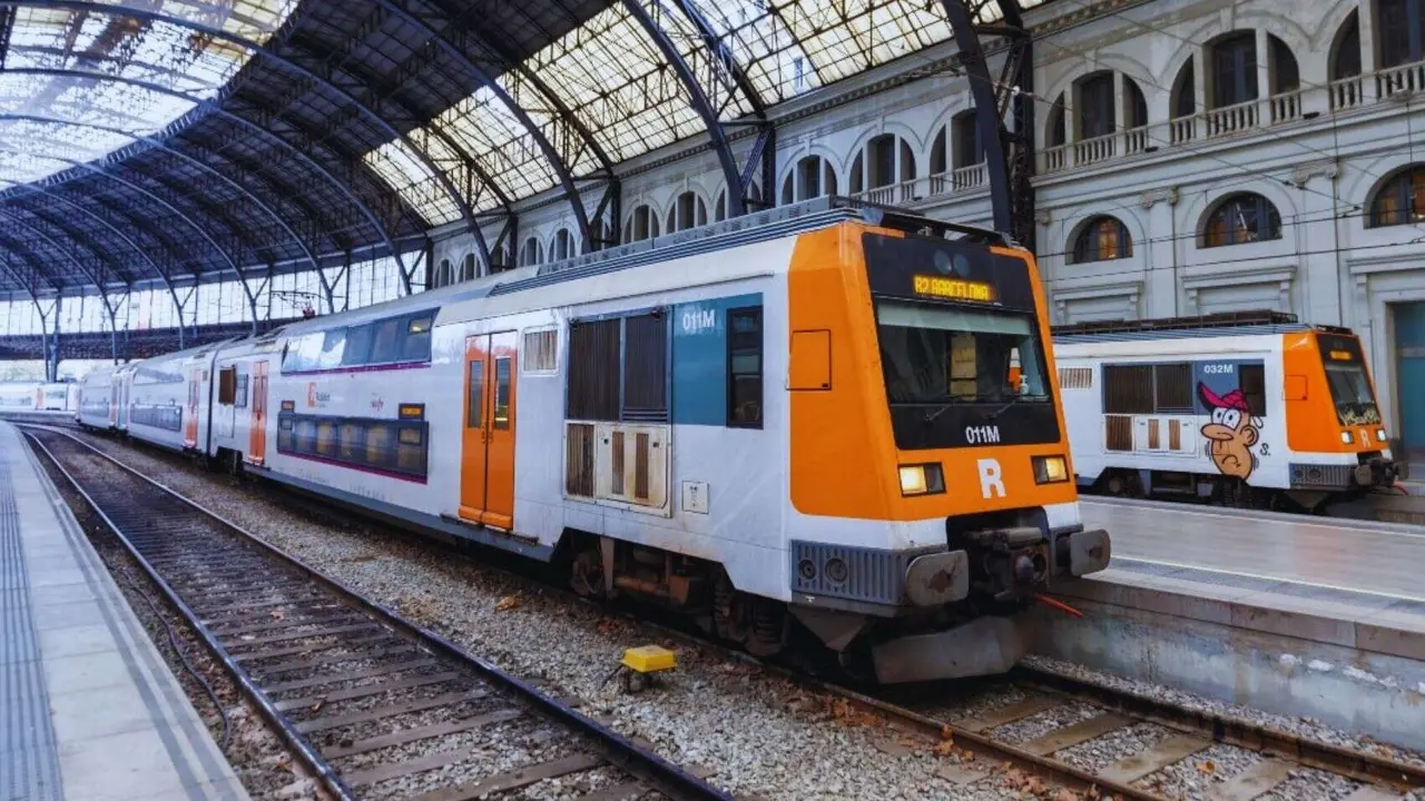 Trenes de Rodiales. / RR SS.