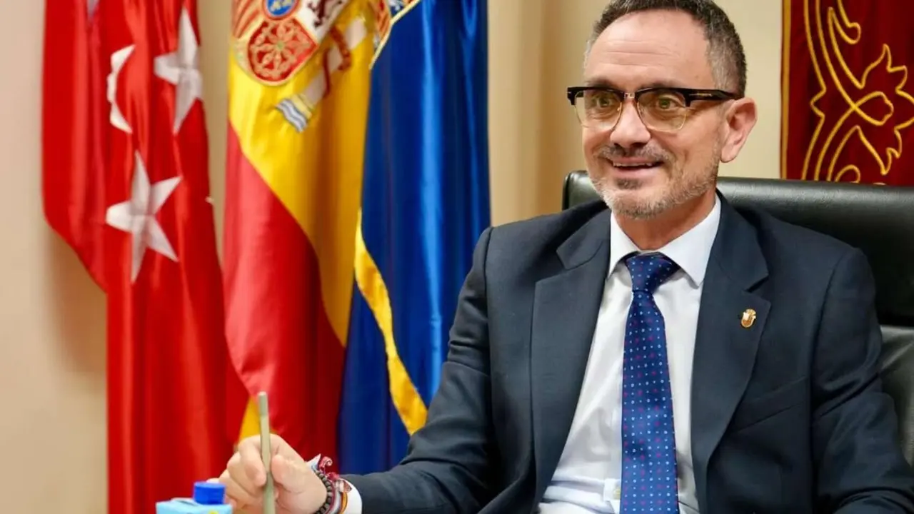 El alcalde de M&oacute;stoles, Manuel Bautista. / @manu_bautis.