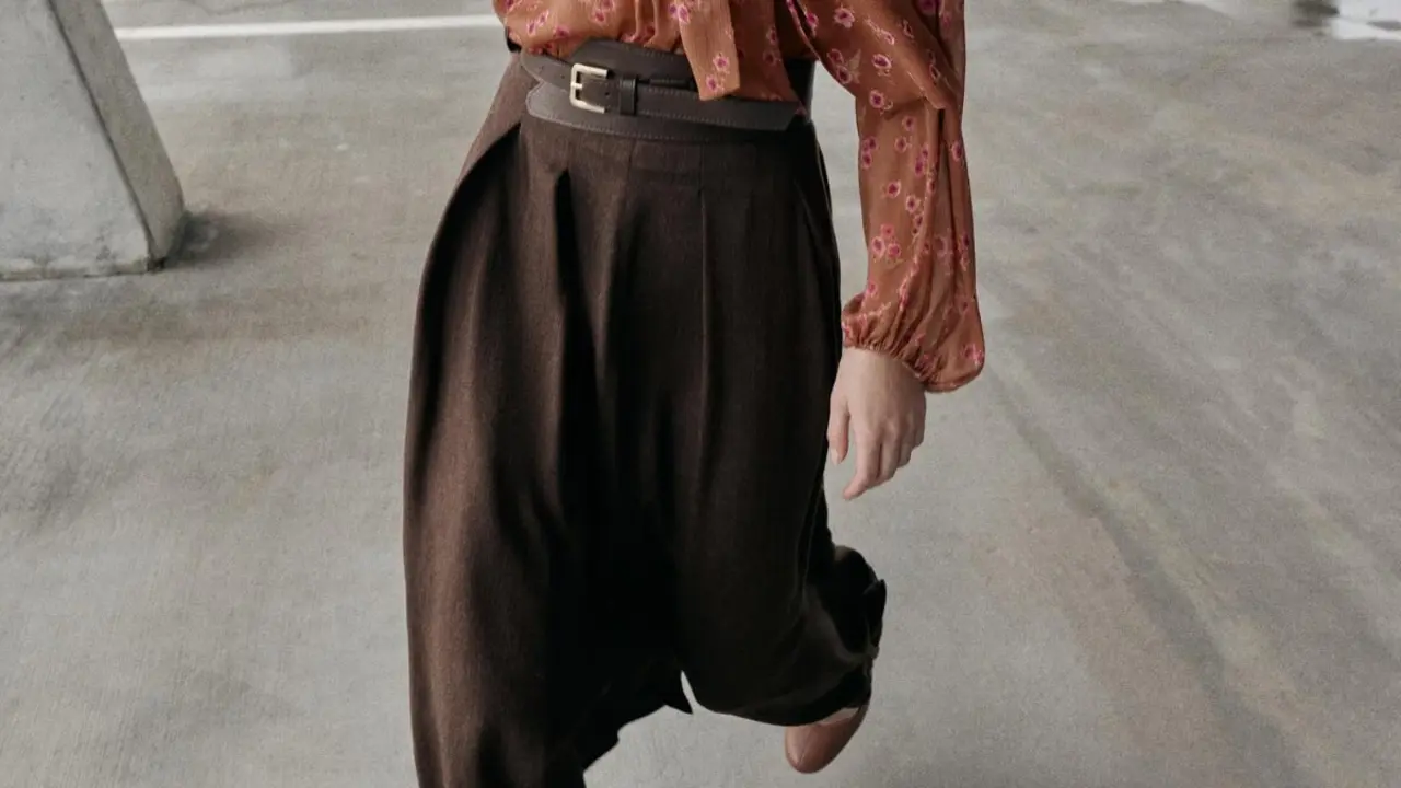 Falda midi cinturón, Zara.com. (1)