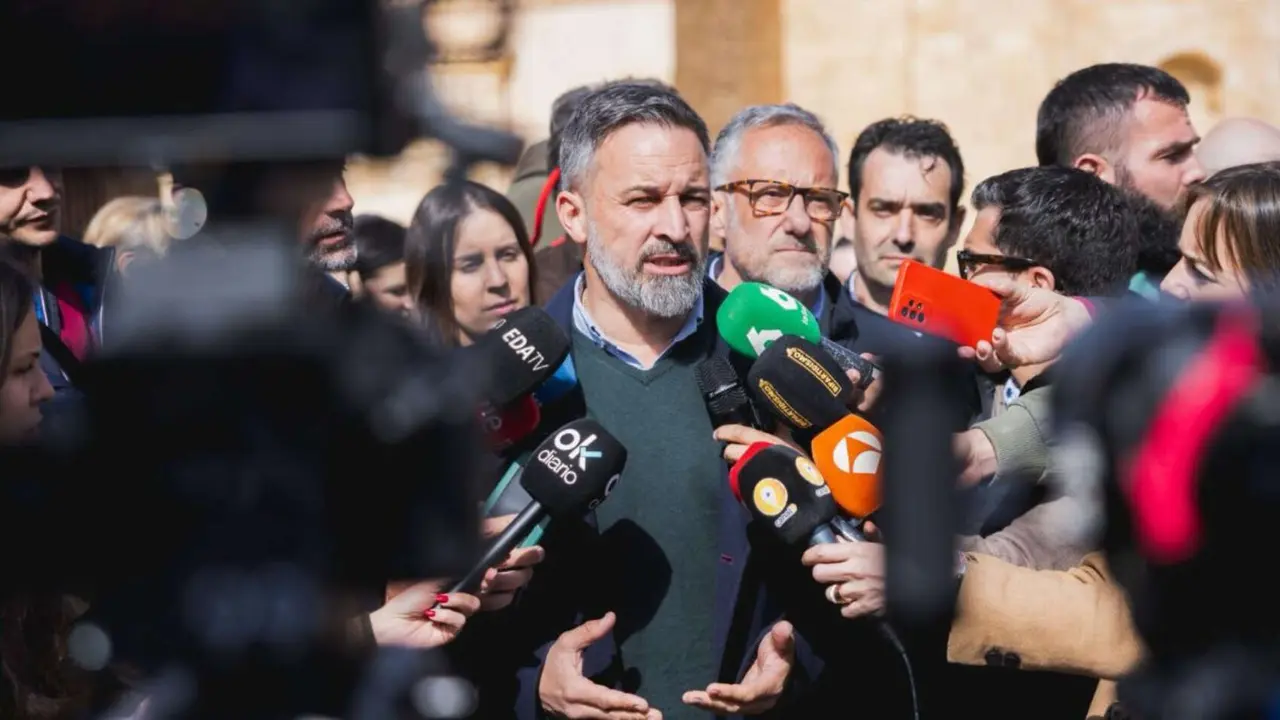 Santiago Abascal, l&iacute;der de Vox de gira en Almaz&aacute;n, Soria, Castilla y Le&oacute;n. / Vox