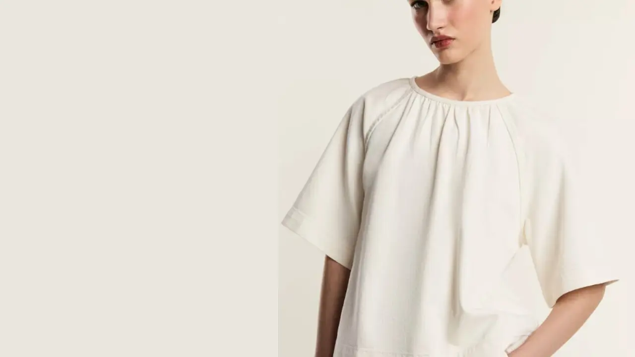 Blusa vaquera de manga corta, Lefties.com.