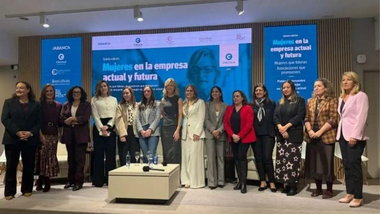 Participantes en el foro Mujeres en la empresa actual y futura. / Mundiario