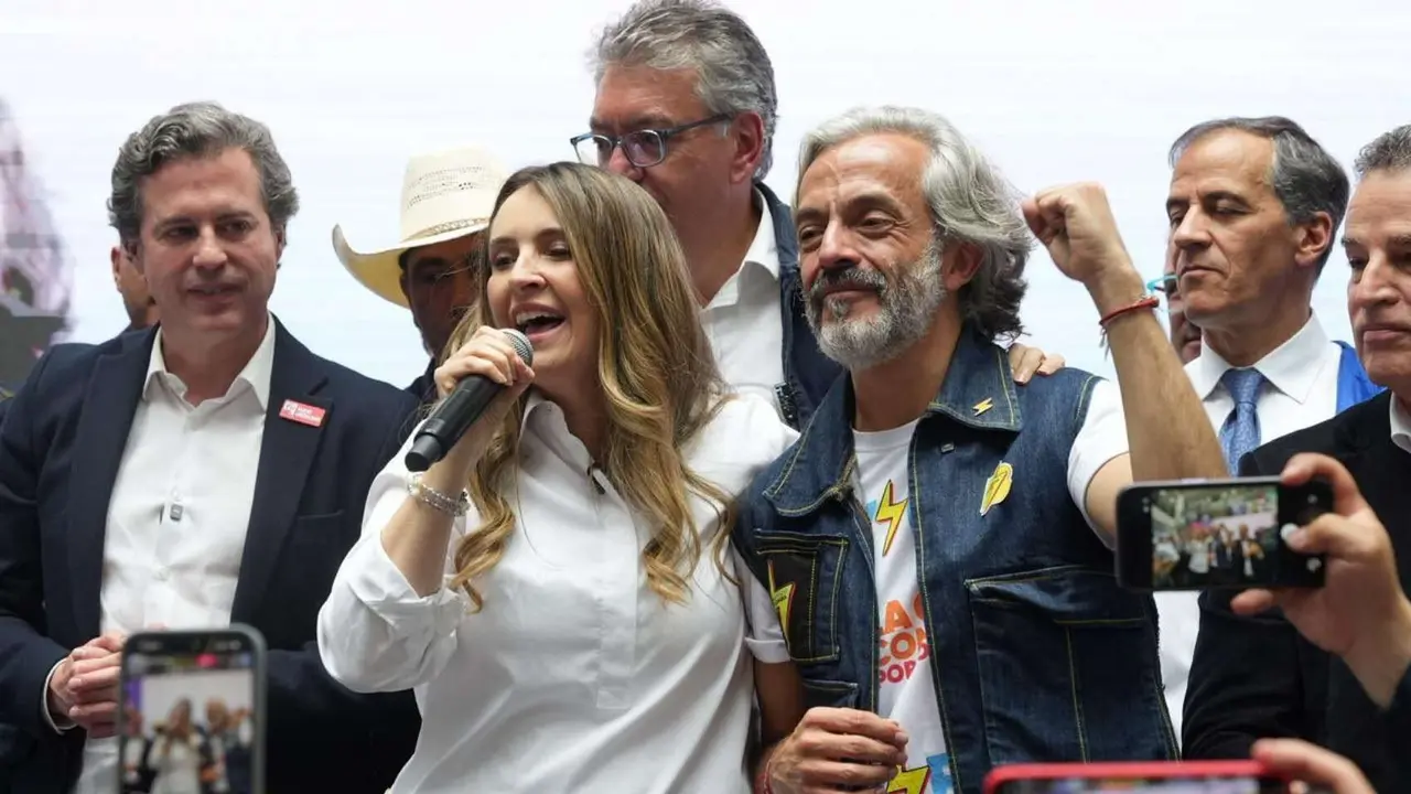 Paloma Valencia, candidata presidencial en Colombia y Juan Daniel Oviedo, f&oacute;rmula vicepresidencial. / @PalomaValenciaL