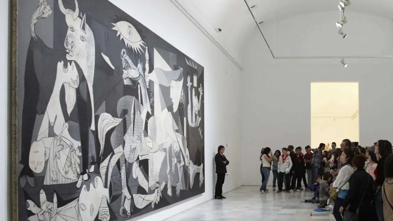Visita al 'Guernica' de Pablo Picasso. / Museo Reina Sof&iacute;a.