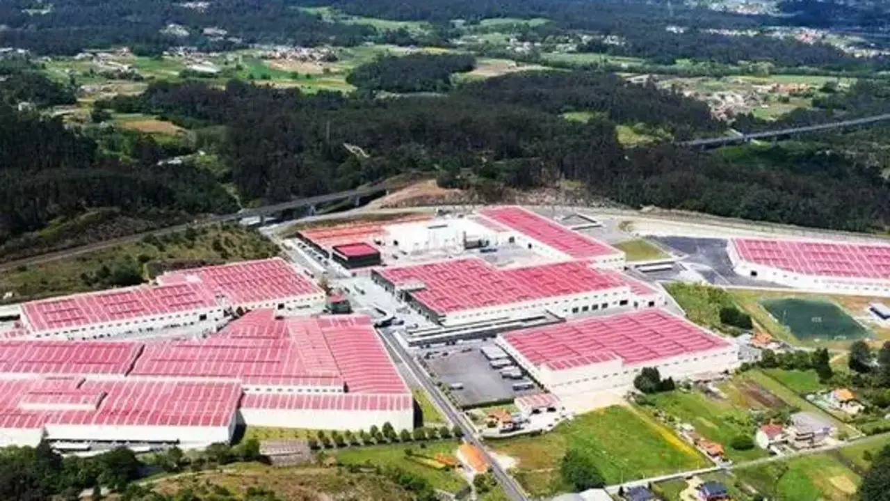 Naves de Cortizo en Padr&oacute;n (A Coru&ntilde;a). / Mundiario
