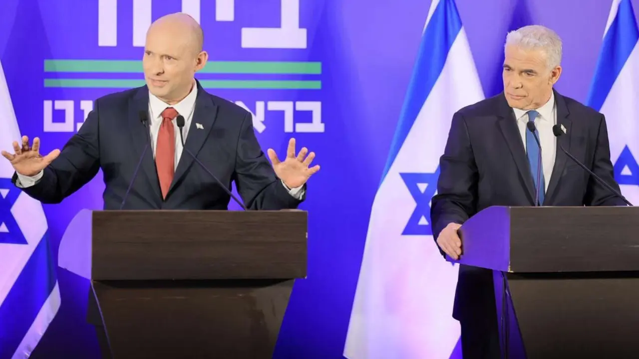 Naftali Bennett y Yair Lapid, ex primeros ministros de Israel. /@naftalibennett