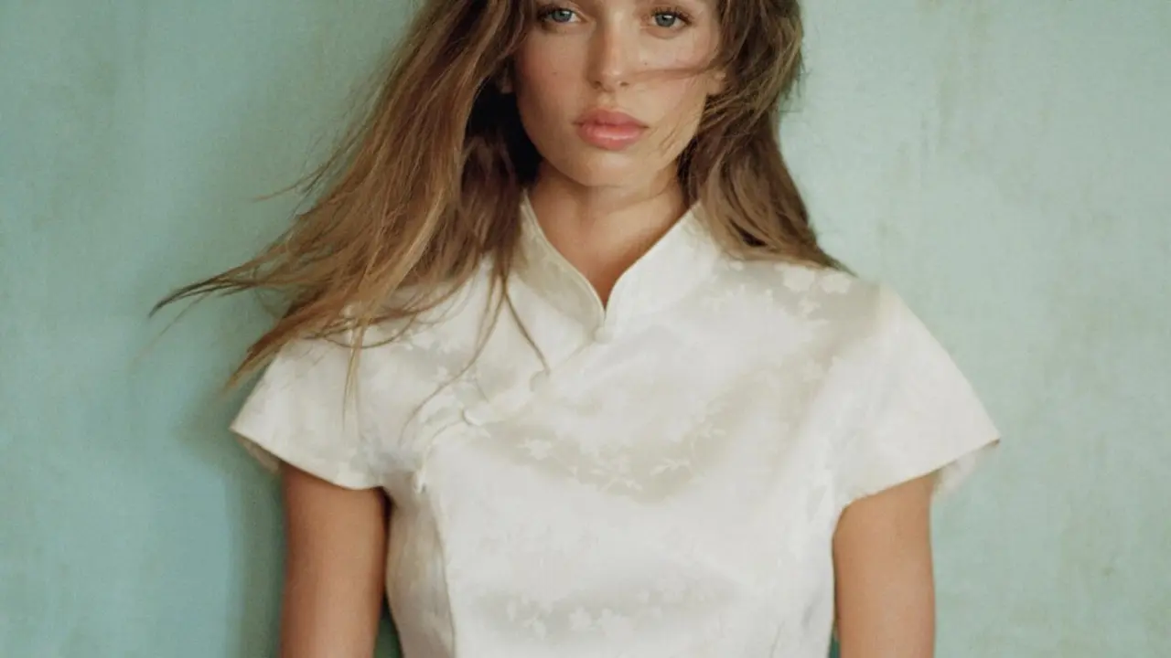 Vestido cuello, Zara.com.