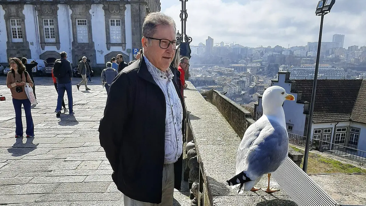 D&iacute;alogo / Francisco Pu&ntilde;al Su&aacute;rez