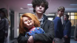 Zackary Arthur como Jake Wheeler en la serie Chucky. / Star+.