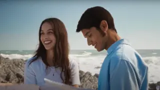 Mario en busca de enamorar a Beatr&iacute;z. / Netflix
