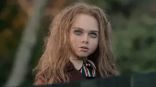 En medio del furor, el director Gerald Johnstone ha revelado que le gustar&iacute;a ver un enfrentamiento de M3GAN contra Anabelle (Expediente Warren). / RRSS