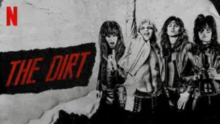 The Dirt, una incre&iacute;ble pel&iacute;cula al estilo falso documental sobre una de las bandas m&aacute;s pol&eacute;micas / Netflix