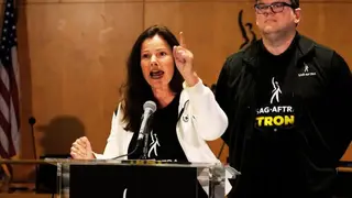 Fran Drescher, presidenta nacional del Sindicato de Profesionales de Cine, de Radio y de Televisi&oacute;n (SAG-AFTRA). / RR SS.