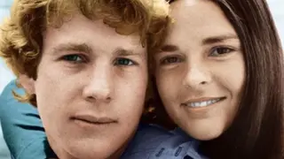 Ryan O&acute;Neal y Ali MacGraw. / @alimacgraw