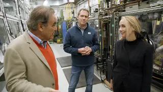 Oliver Stone en Nuclear Now./ Movistar Plus+