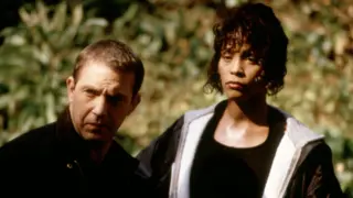 Whitney Houston y Kevin Costner. /  RRSS