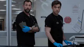 The Pitt, cap&iacute;tulo 6. / RRSS