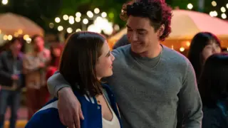 Kiss Me (Off Campus). / Prime Video