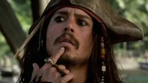 Johnny Depp, actor; en Piratas del Caribe. Disney.