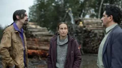 Im&aacute;gen oficial de 42 d&iacute;as en la oscuridad / Netflix